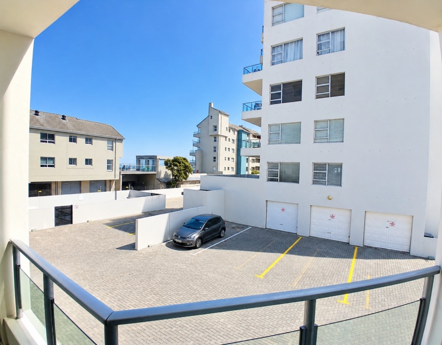 2 Bedroom Property for Sale in Beachfront Western Cape